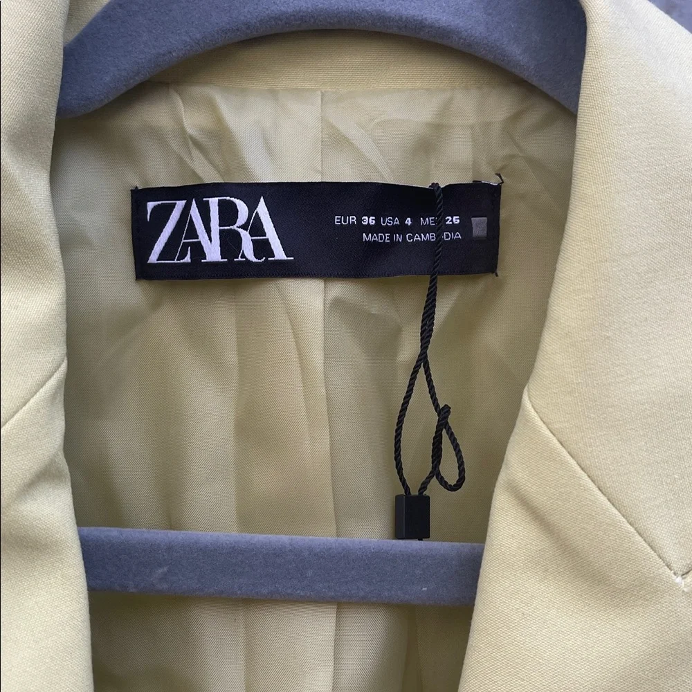 Zara Women's Light Yellow Suit Jacket